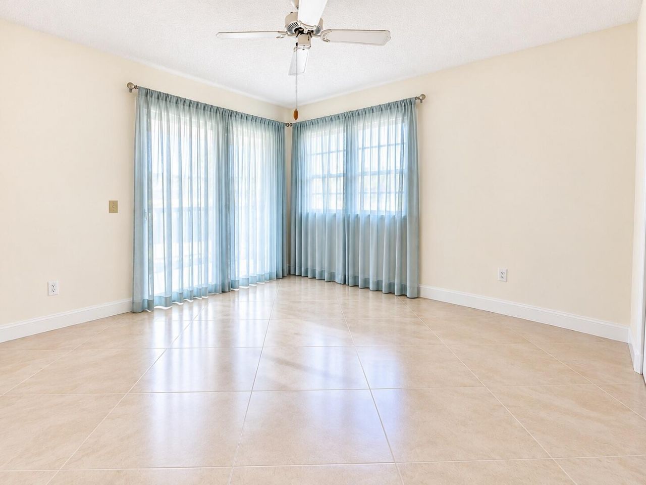 8 Lake Vista Trail, Unit 201, Port Saint Lucie, FL 34952 Photo