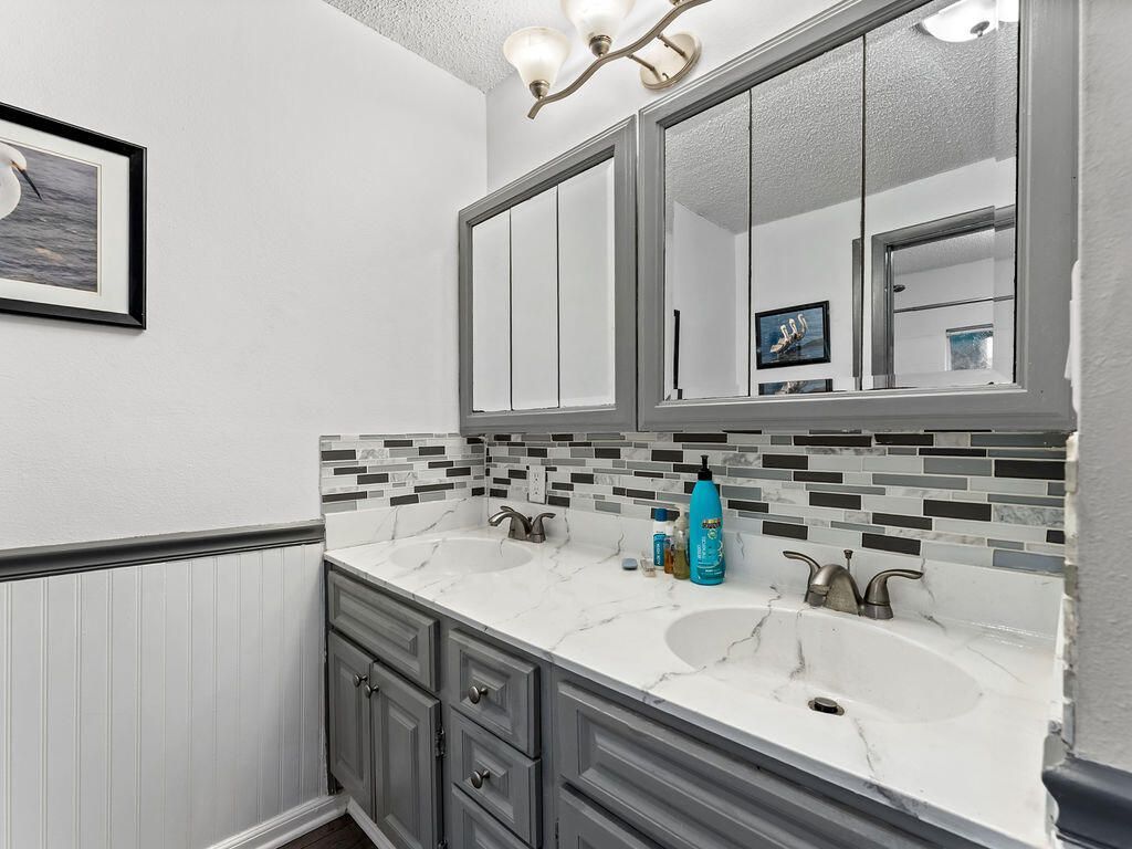 1916 Rio Vista Drive, Fort Pierce, FL 34949 Photo