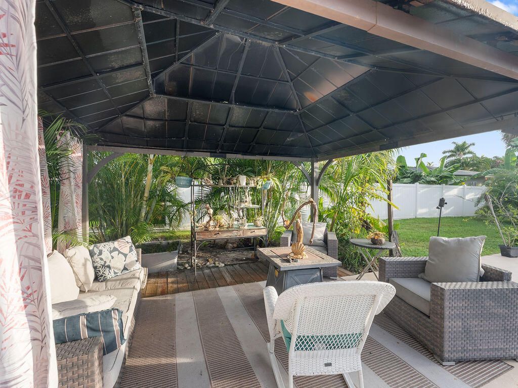 1916 Rio Vista Drive, Fort Pierce, FL 34949 Photo