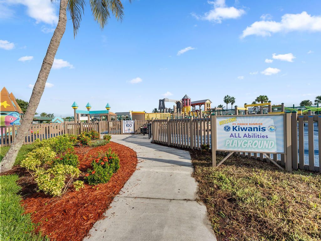 1916 Rio Vista Drive, Fort Pierce, FL 34949 Photo