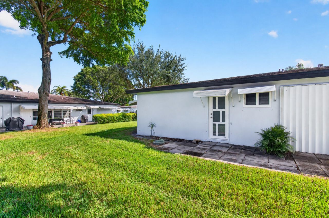 455 High Point Boulevard, Unit D, Delray Beach, FL 33445 Photo