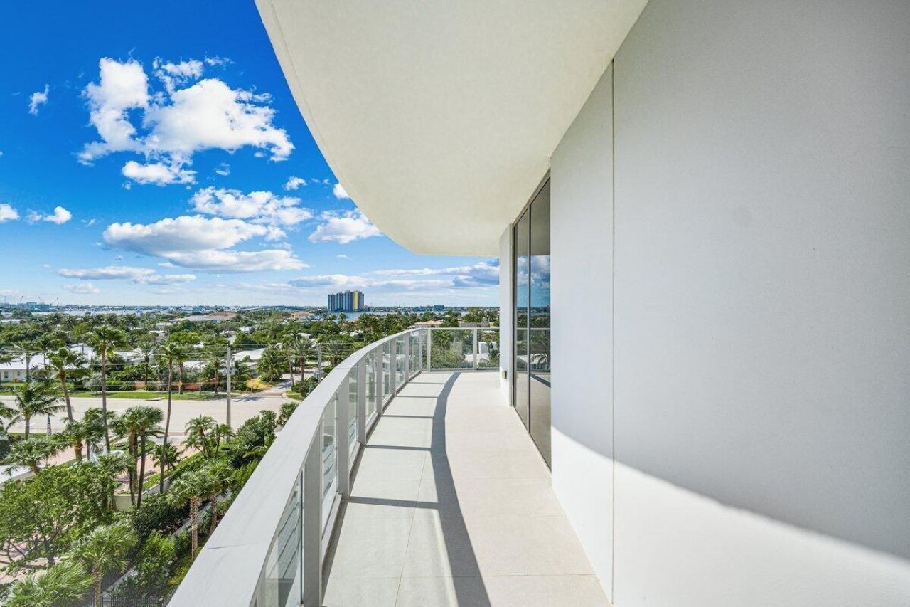 3100 N Ocean Drive, Unit P-605, Singer Island, FL 33404 Photo