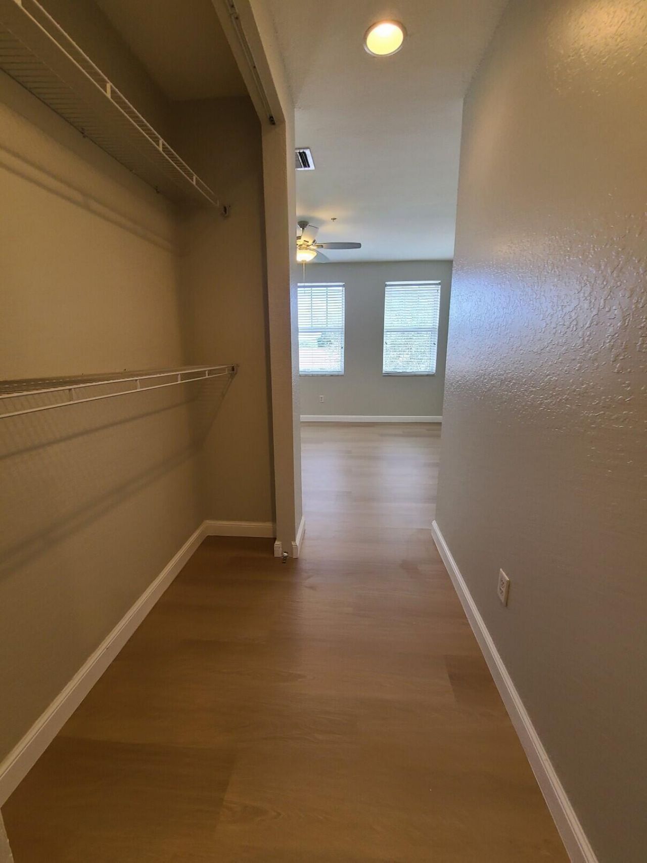 590 Amador Lane, Unit 6, West Palm Beach, FL 33401 Photo