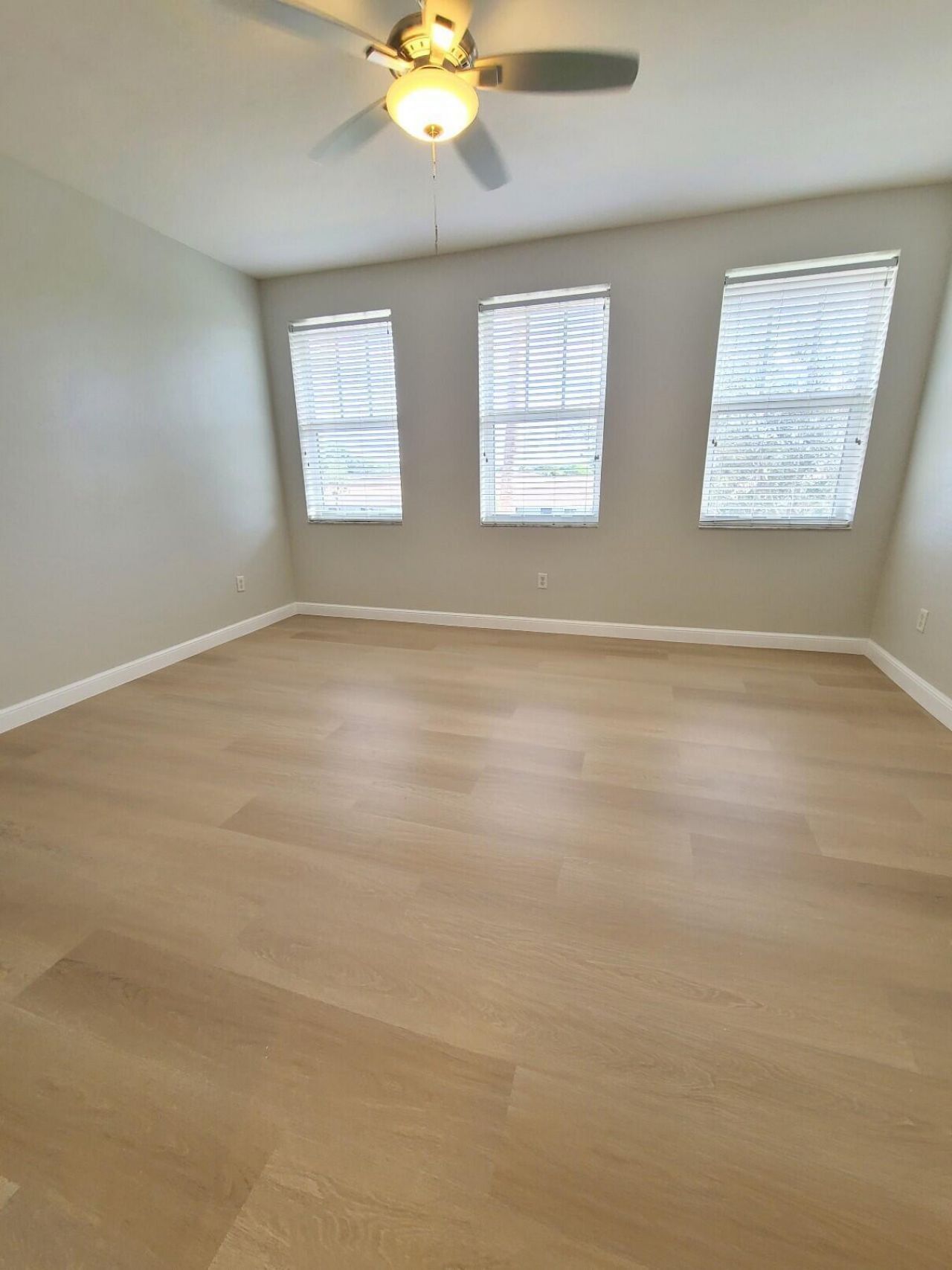 590 Amador Lane, Unit 6, West Palm Beach, FL 33401 Photo