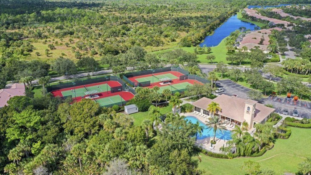 8558 SE Retreat Drive, Hobe Sound, FL 33455 Photo