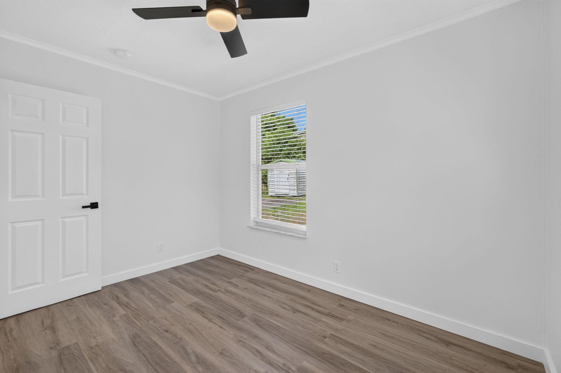 840 W 2nd Street, Riviera Beach, FL 33404 Photo