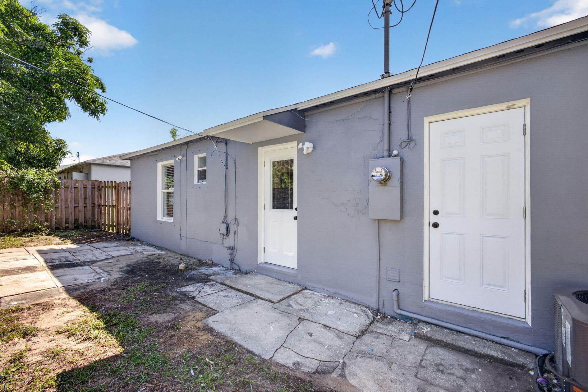 840 W 2nd Street, Riviera Beach, FL 33404 Photo