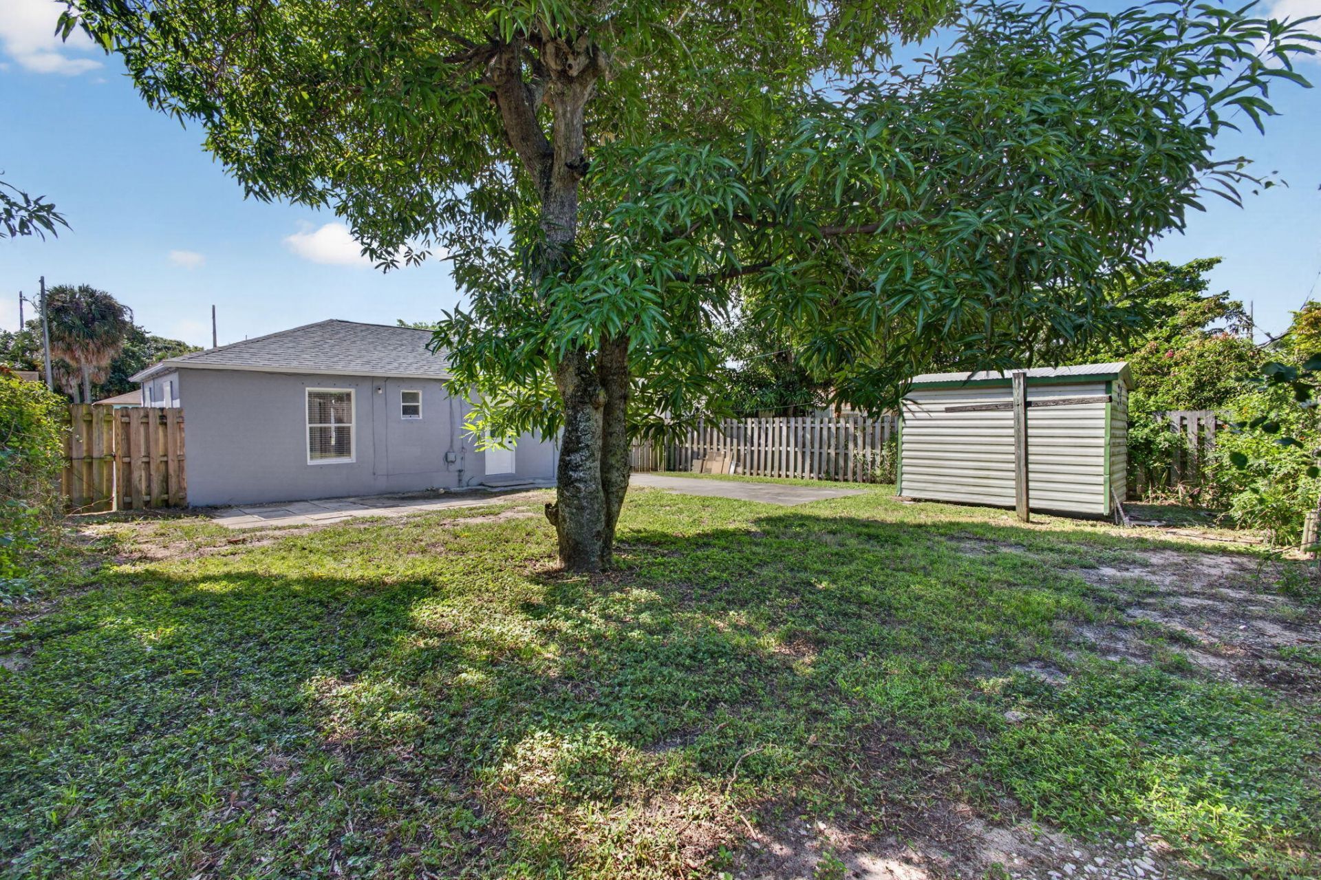 840 W 2nd Street, Riviera Beach, FL 33404 Photo