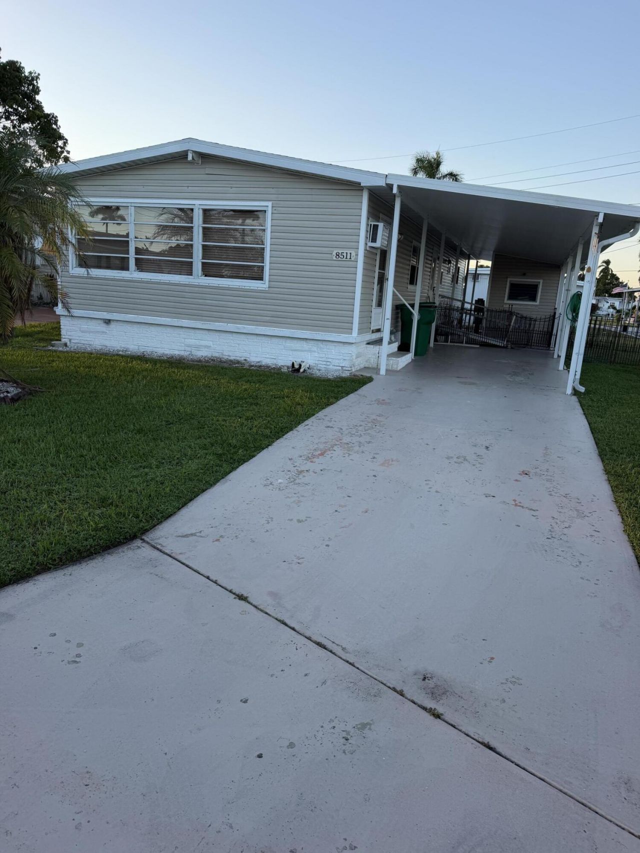 8511 SW 20th Court, Davie, FL 33324 Photo