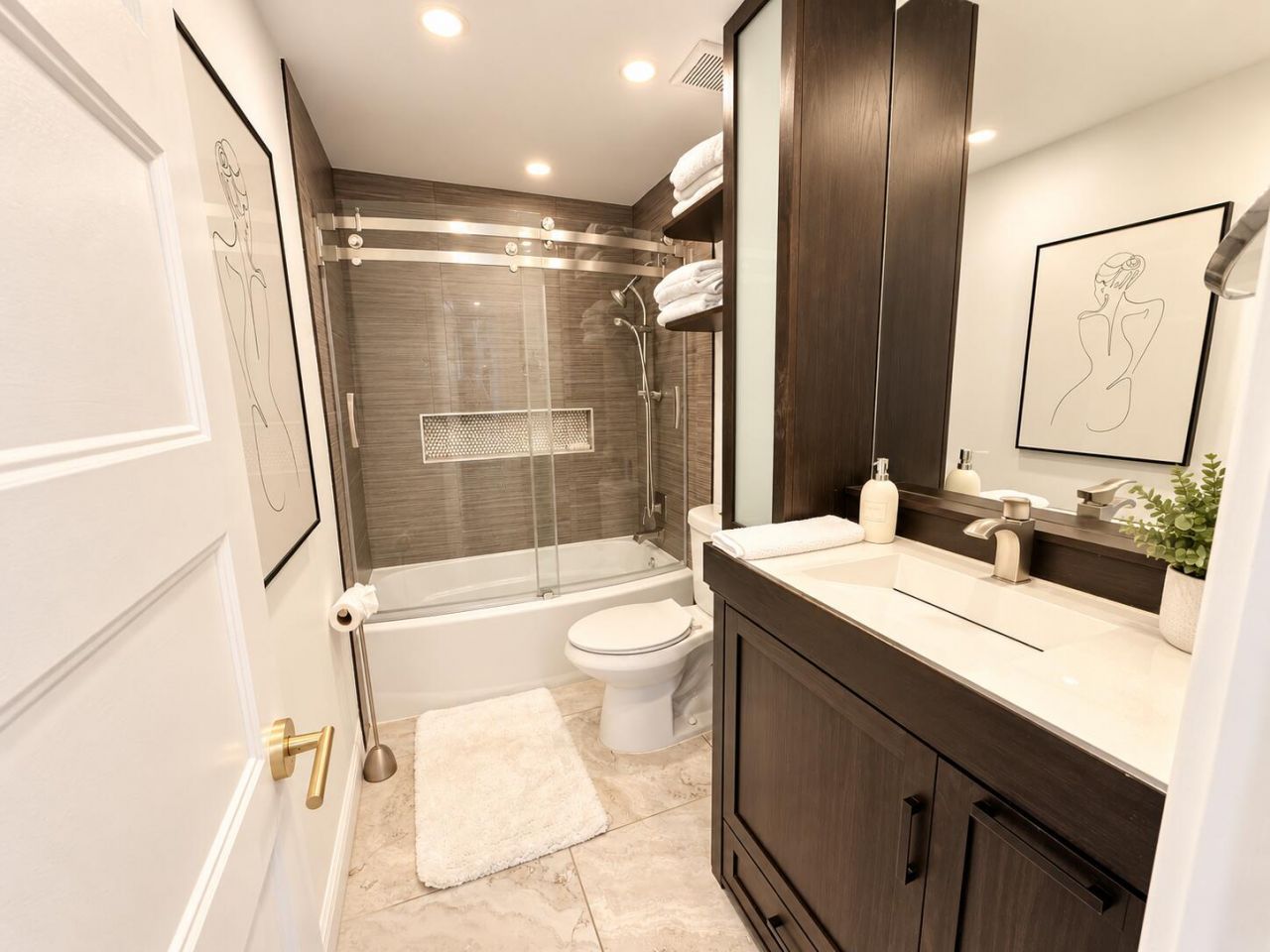9241 Sunrise Lakes Boulevard, Unit 308, Sunrise, FL 33322 Photo