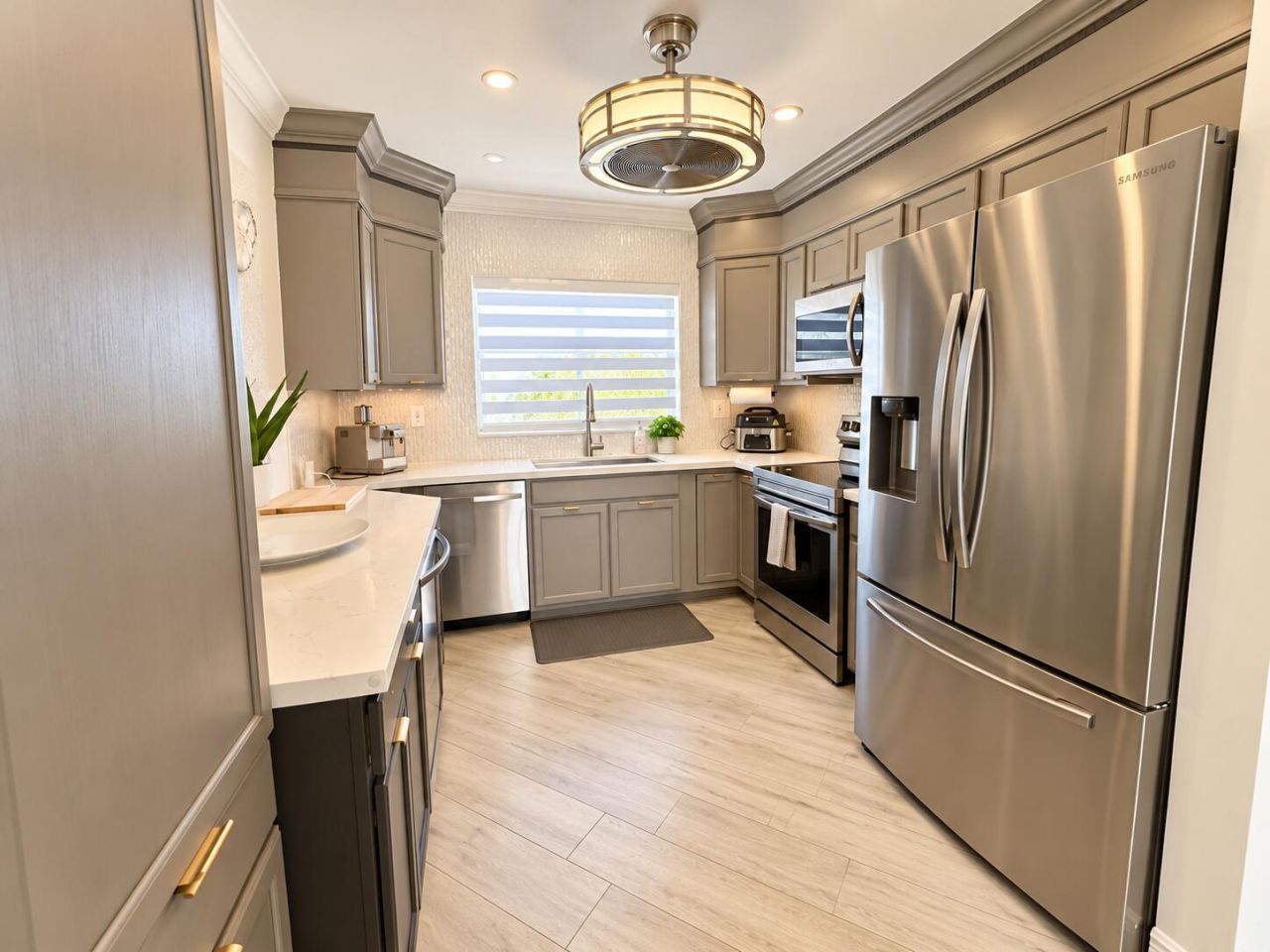 9241 Sunrise Lakes Boulevard, Unit 308, Sunrise, FL 33322 Photo