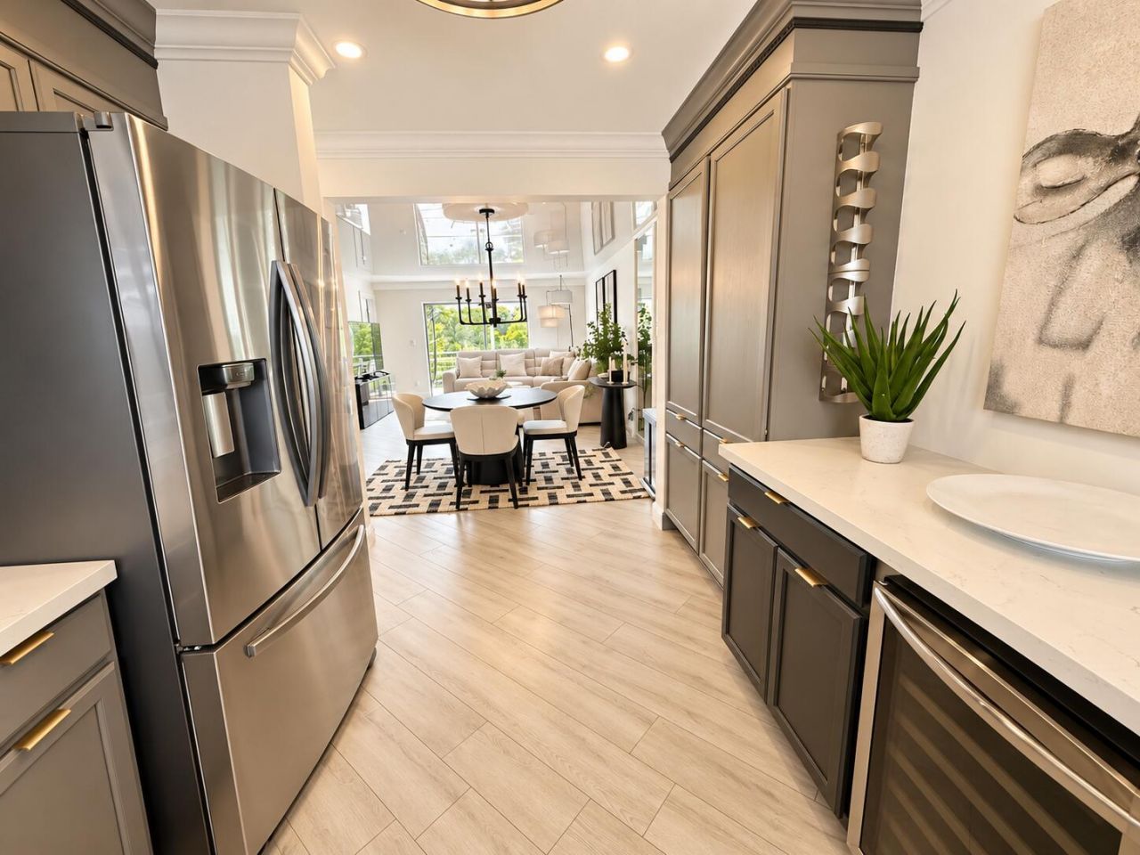 9241 Sunrise Lakes Boulevard, Unit 308, Sunrise, FL 33322 Photo