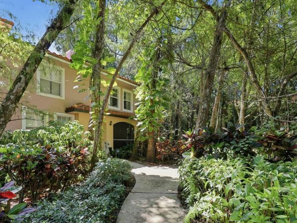 6918 W SAMPLE Road, Unit 6918, Coral Springs, FL 33067