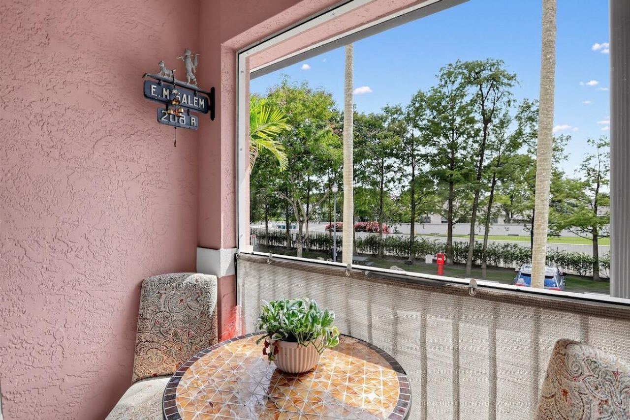 6918 W Sample Road, Unit 6918, Coral Springs, FL 33067 Photo