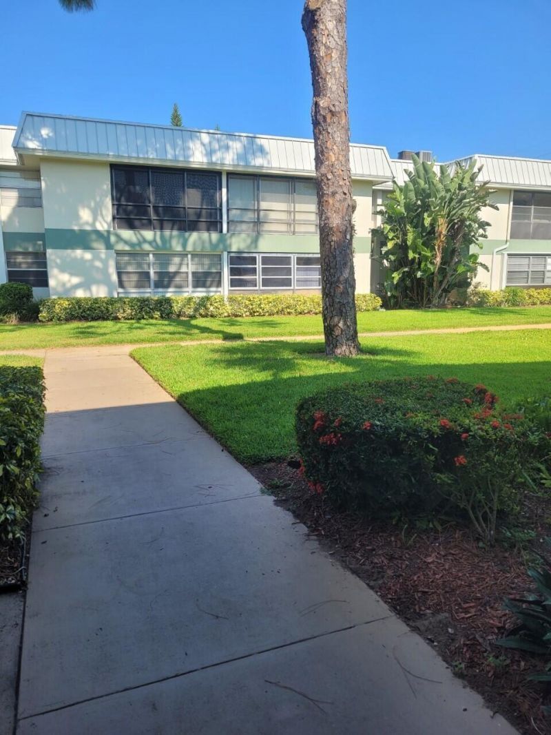 2302 Sunrise Boulevard, Unit 201, Fort Pierce, FL 34982 Photo