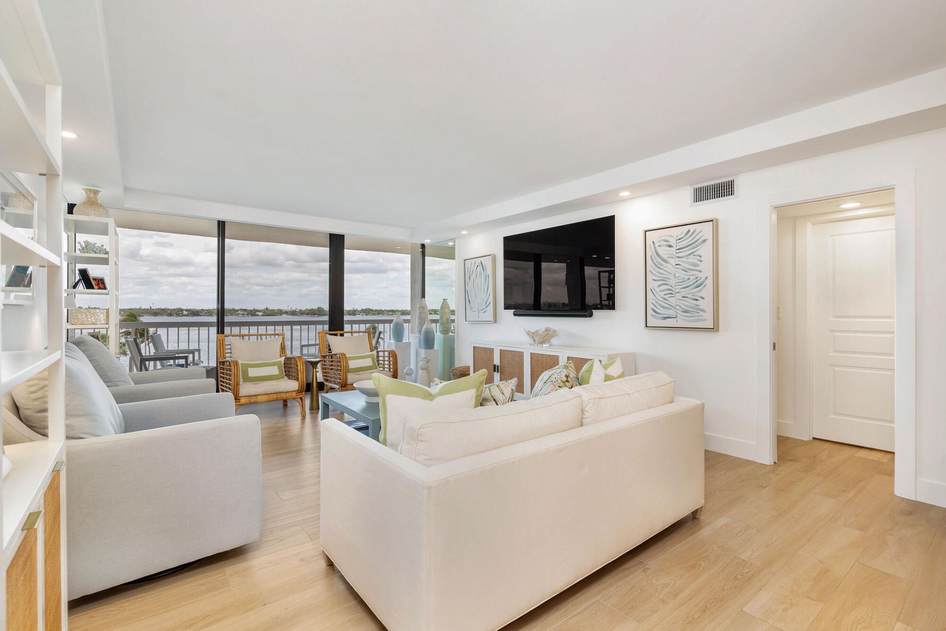 3300 S Ocean Boulevard, Unit 407N, Palm Beach, FL 33480 Photo