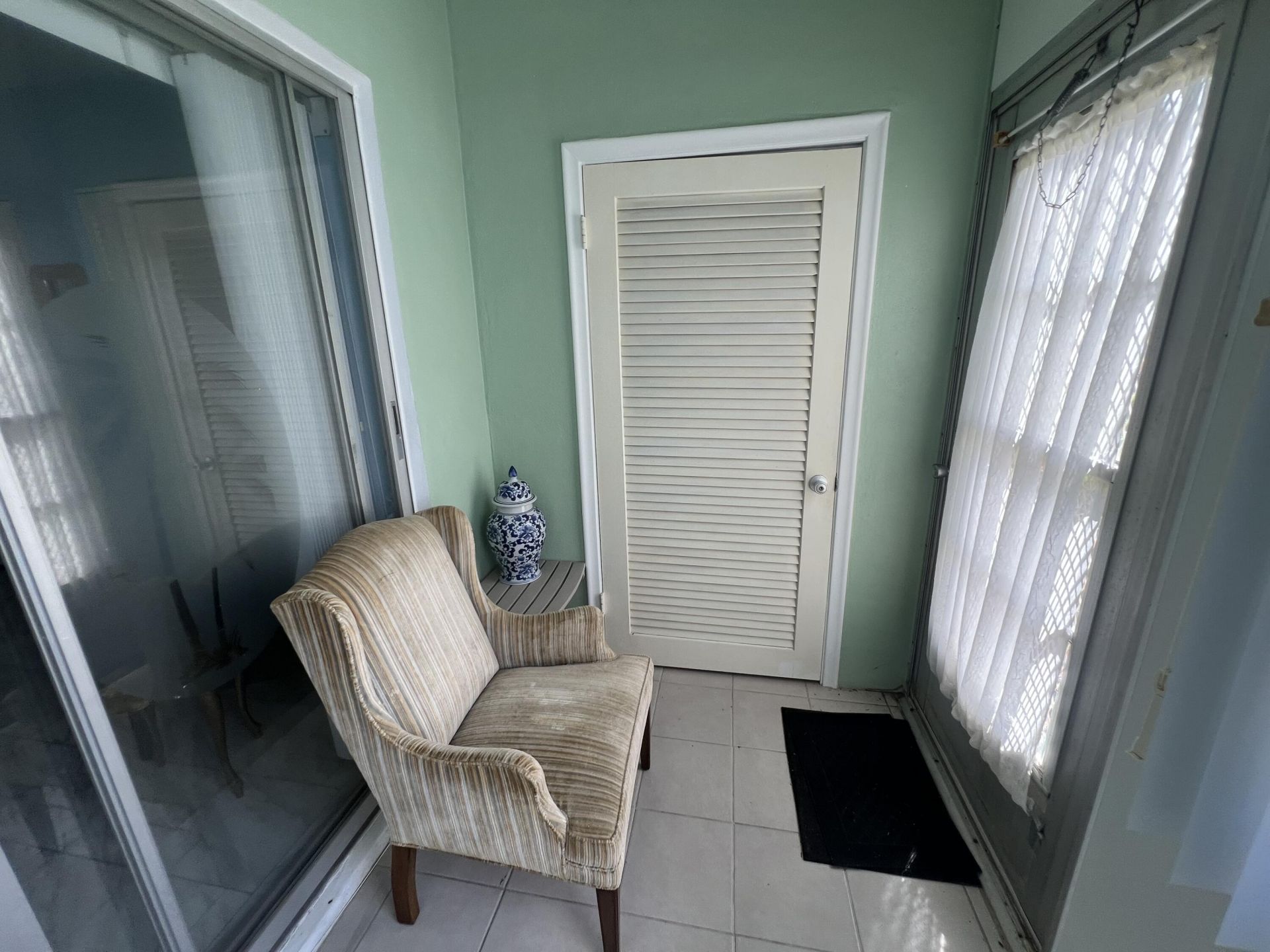 3320 Lake Osborne Drive, Lake Worth Beach, FL 33461 Photo