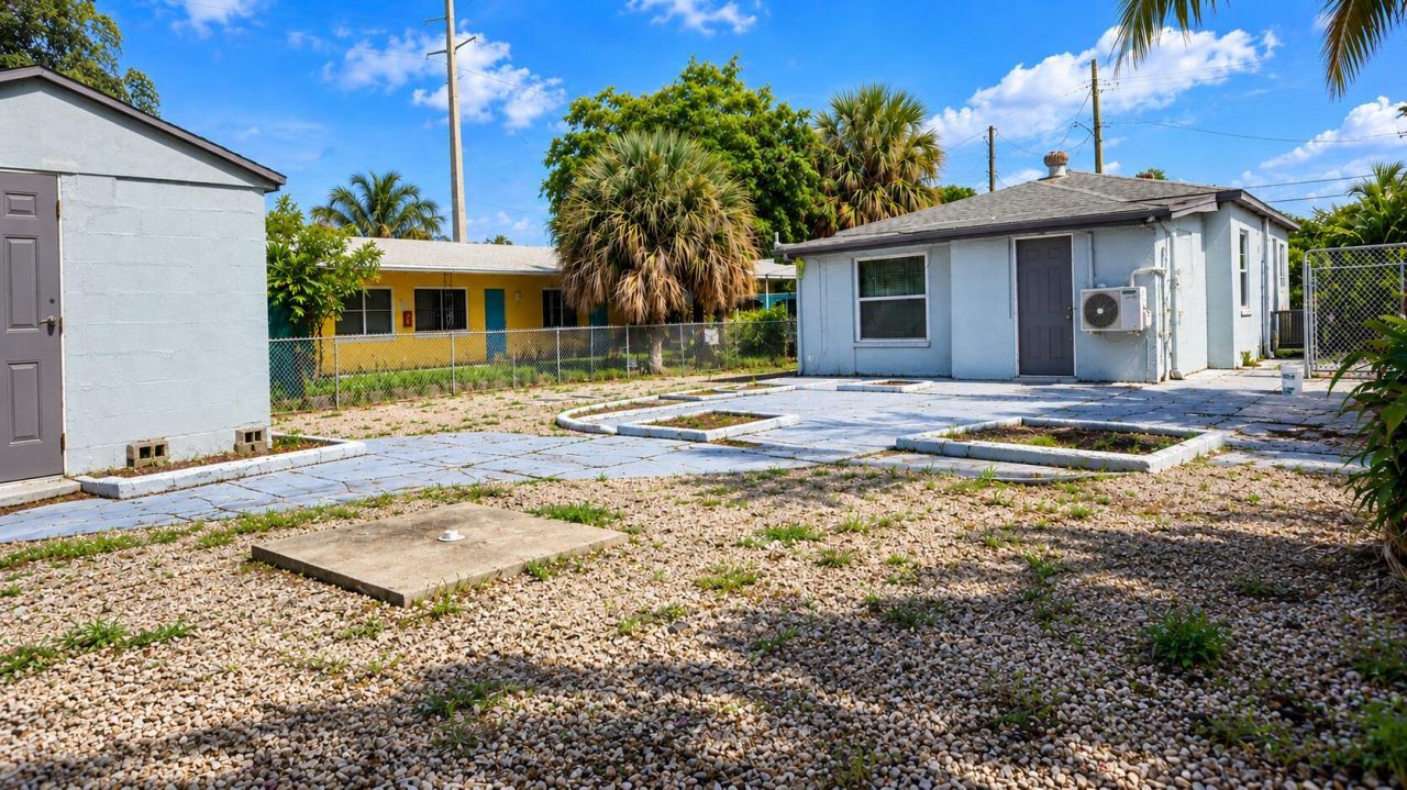 173 W 16th Street, Riviera Beach, FL 33404 Photo