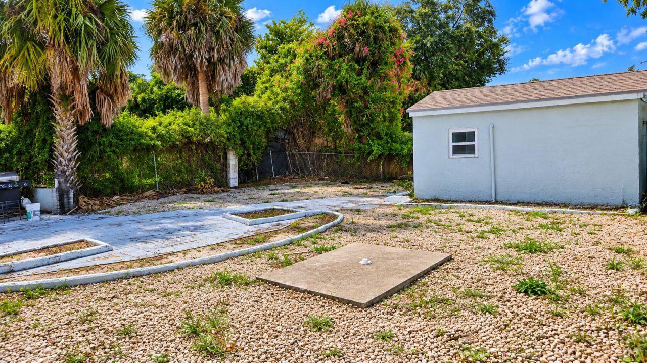 173 W 16th Street, Riviera Beach, FL 33404 Photo