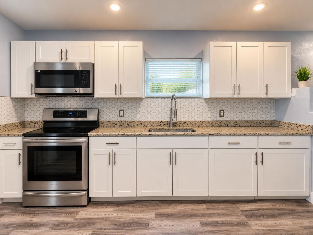 173 W 16th Street, Riviera Beach, FL 33404 Photo