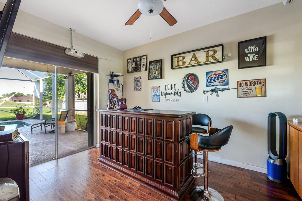 1233 Avondale Lane, West Palm Beach, FL 33409 Photo