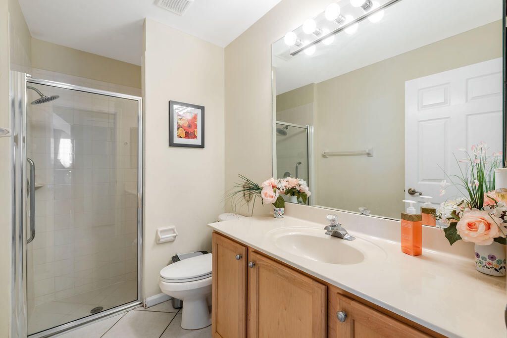1233 Avondale Lane, West Palm Beach, FL 33409 Photo