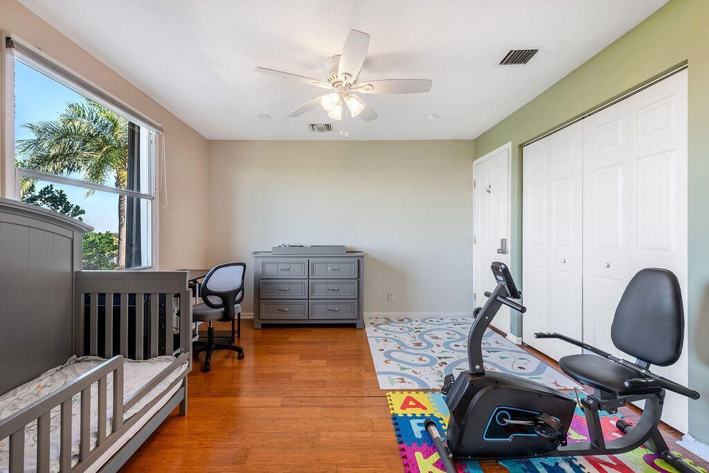 1233 Avondale Lane, West Palm Beach, FL 33409 Photo