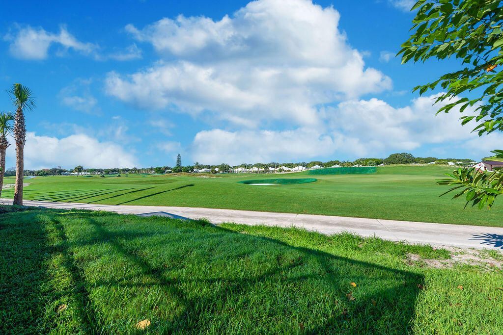 1233 Avondale Lane, West Palm Beach, FL 33409 Photo