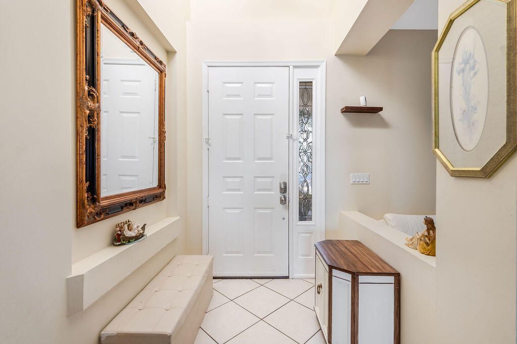 1233 Avondale Lane, West Palm Beach, FL 33409 Photo