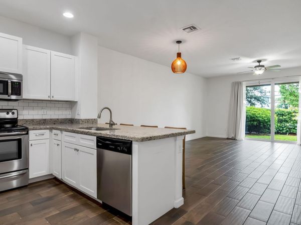 366 SE 1ST Way, Deerfield Beach, FL 33441