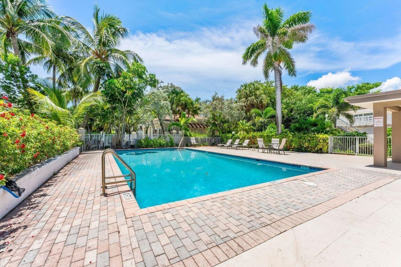 1203 Hillsboro Mile, Unit P2, Hillsboro Beach, FL 33062 Photo