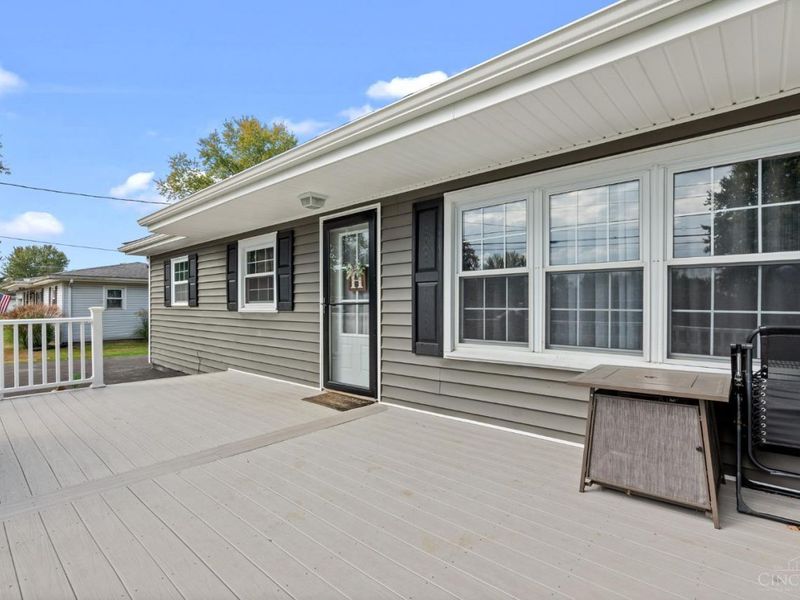 5544 Maple Grove Avenue, Blanchester, OH 45107 Photo 3