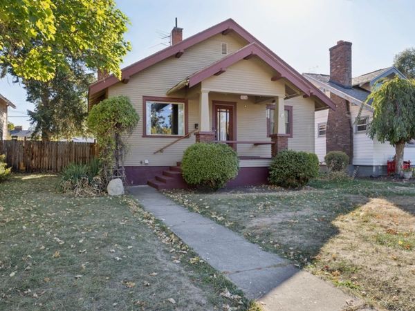 1117 W Carlisle Ave, Spokane, WA 99205
