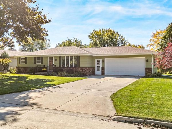 1413 W EDMUND DRIVE, Appleton, WI 54914