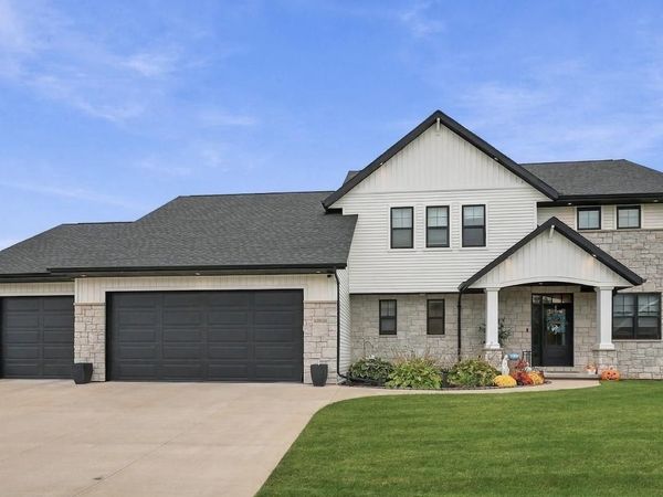 N8823 NOE ROAD, Menasha, WI 54952
