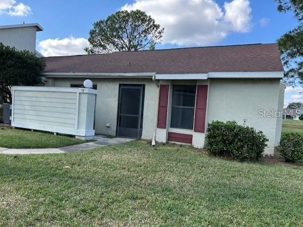 98 PINE ISLAND CIRCLE , KISSIMMEE, FL 34743