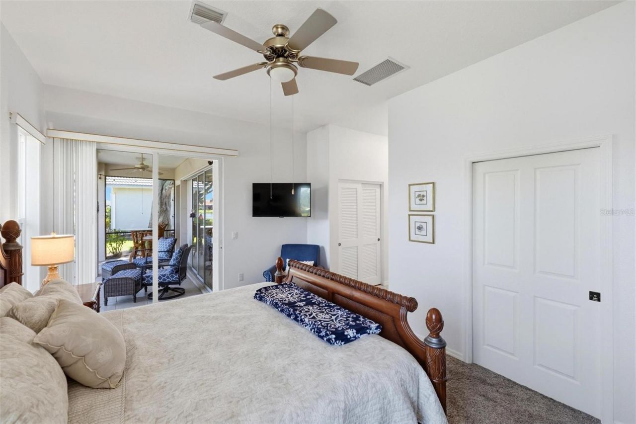 687 Lakescene Drive, Venice, FL 34293 Photo