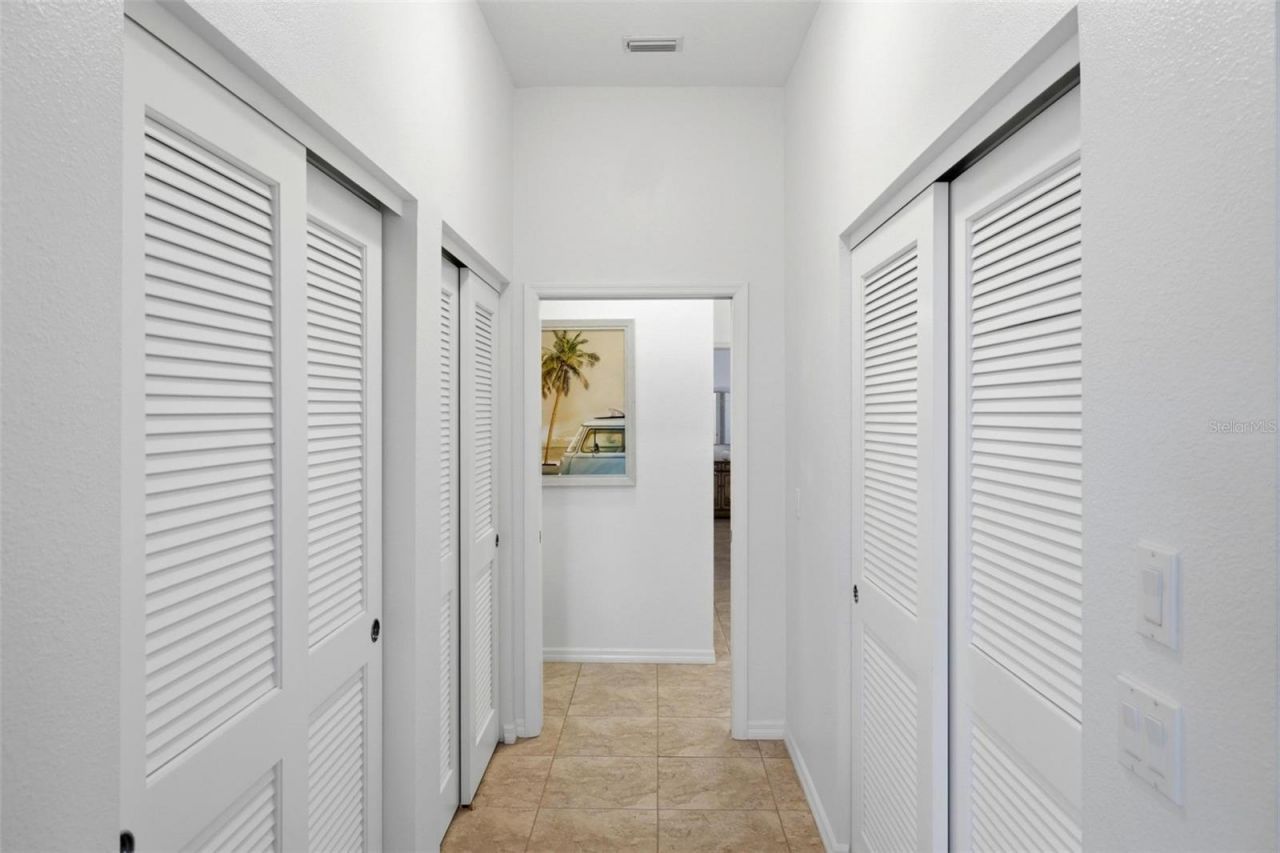 687 Lakescene Drive, Venice, FL 34293 Photo