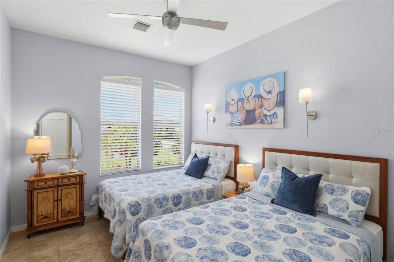 687 Lakescene Drive, Venice, FL 34293 Photo