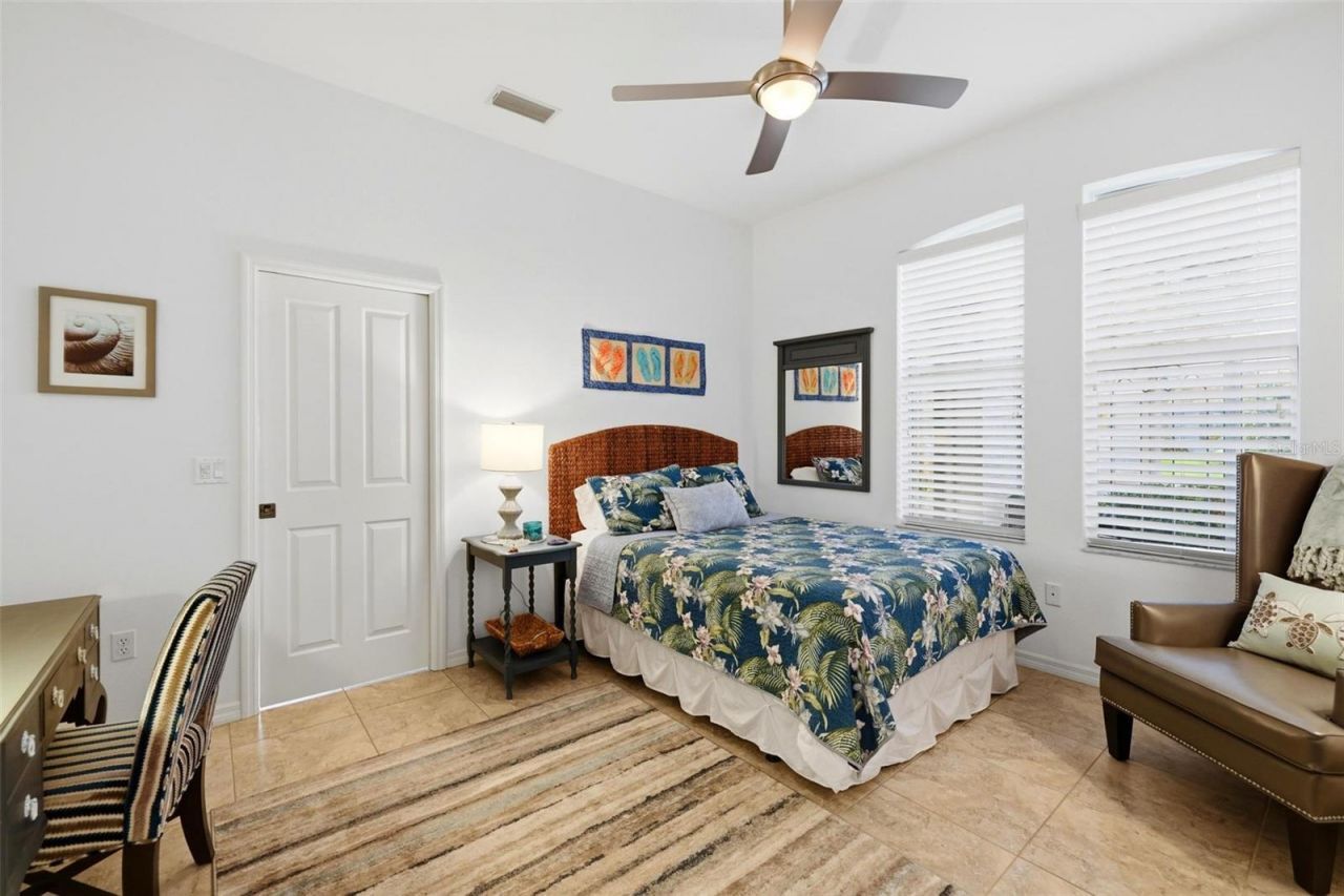 687 Lakescene Drive, Venice, FL 34293 Photo