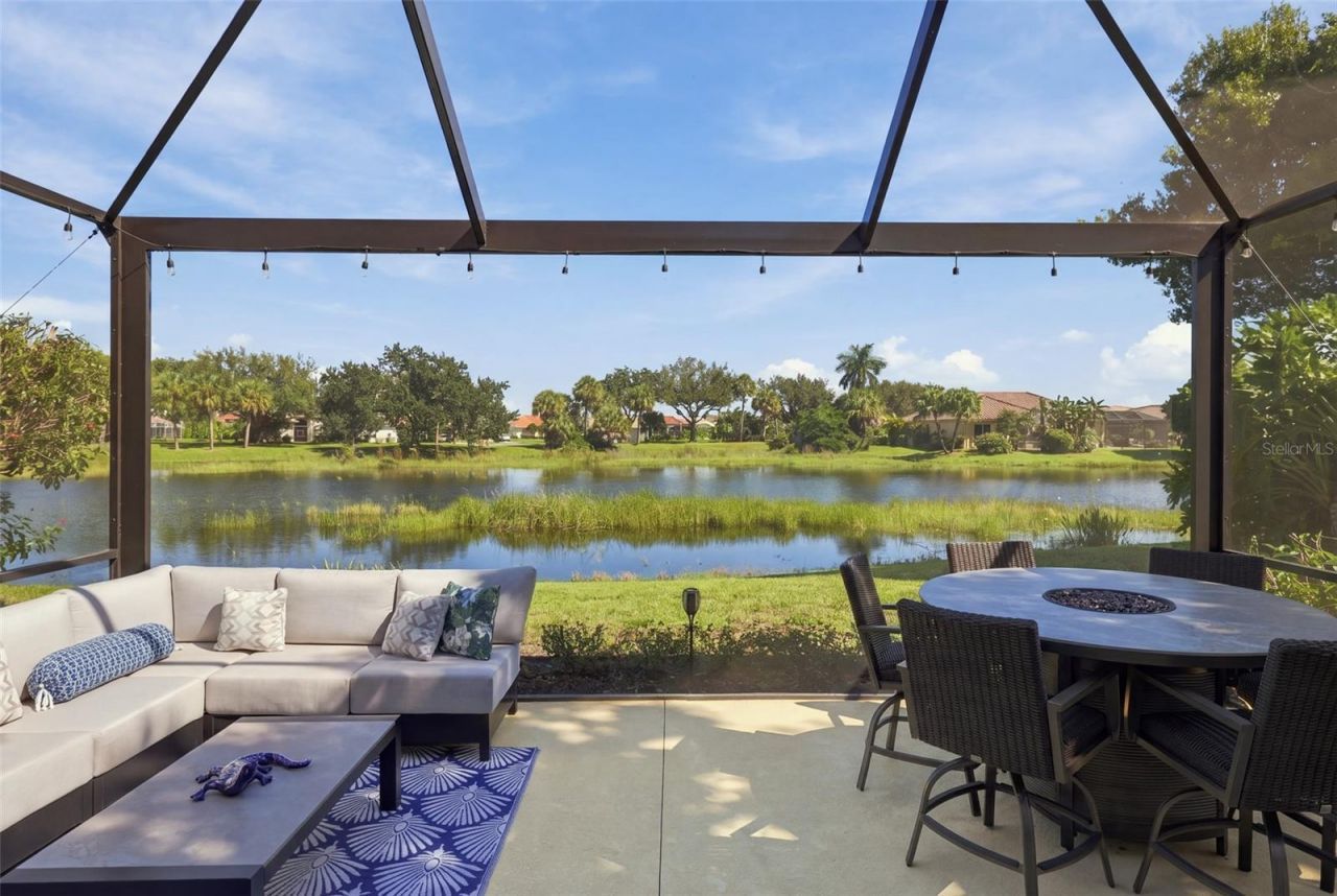687 Lakescene Drive, Venice, FL 34293 Photo