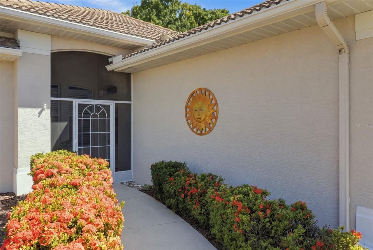 687 Lakescene Drive, Venice, FL 34293 Photo