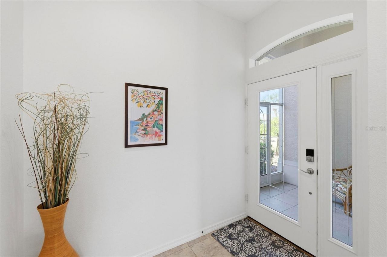 687 Lakescene Drive, Venice, FL 34293 Photo
