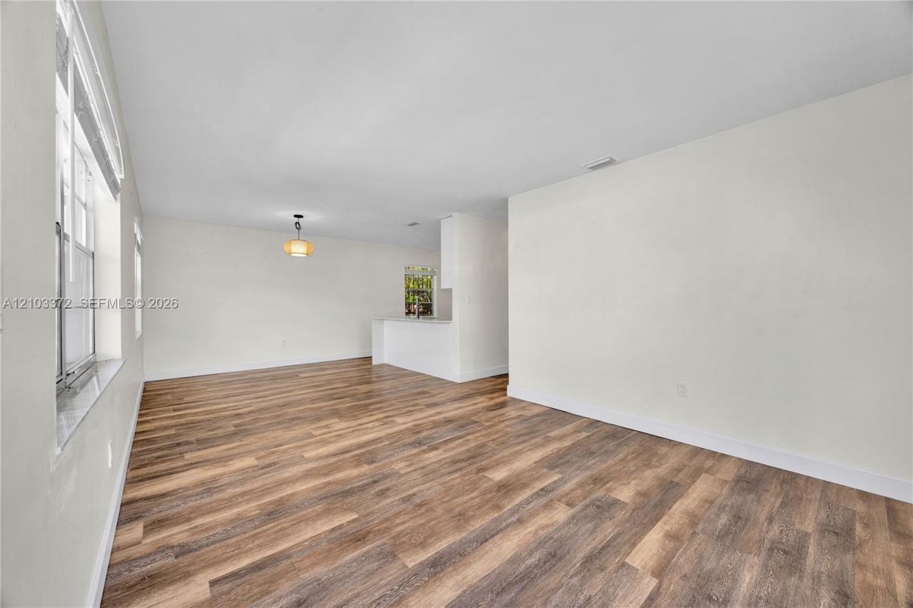 2935 SW 35th Ave, Miami, FL 33133 Photo