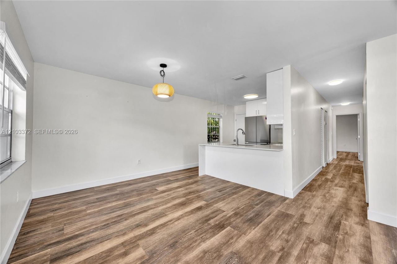 2935 SW 35th Ave, Miami, FL 33133 Photo