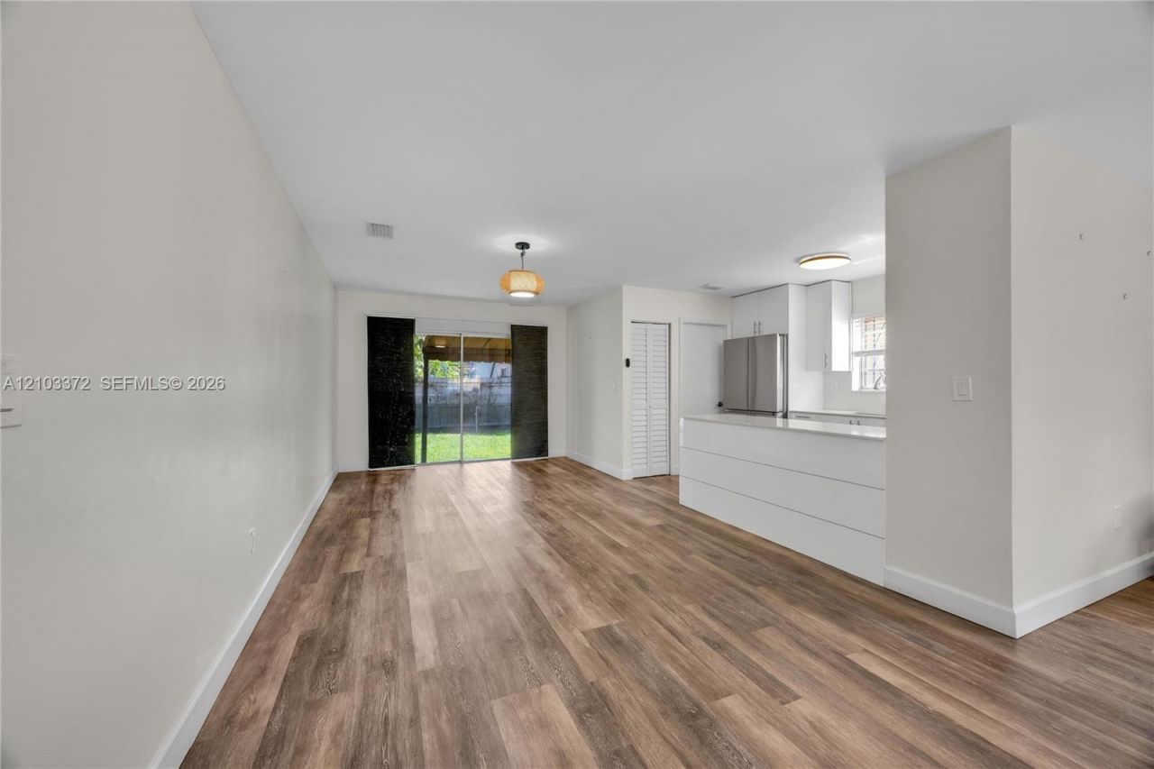 2935 SW 35th Ave, Miami, FL 33133 Photo