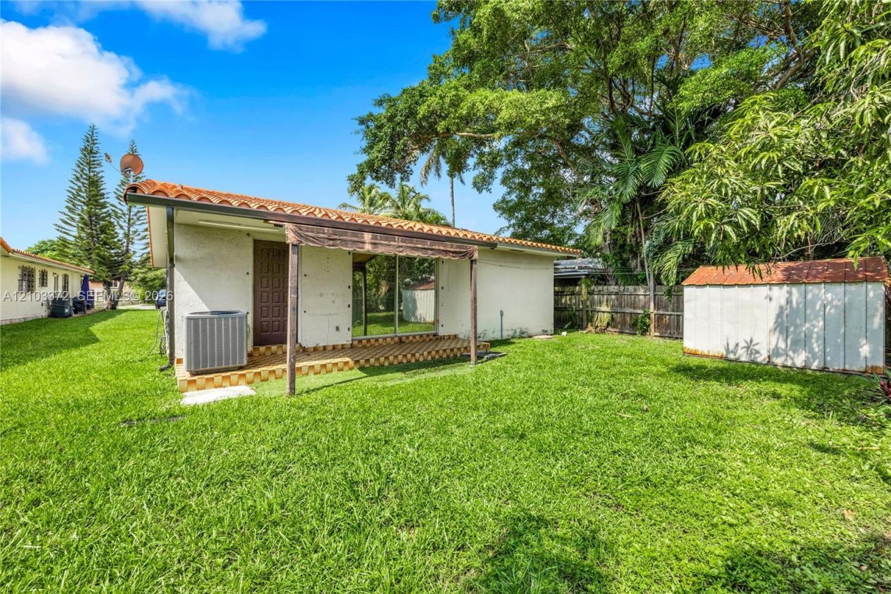 2935 SW 35th Ave, Miami, FL 33133 Photo