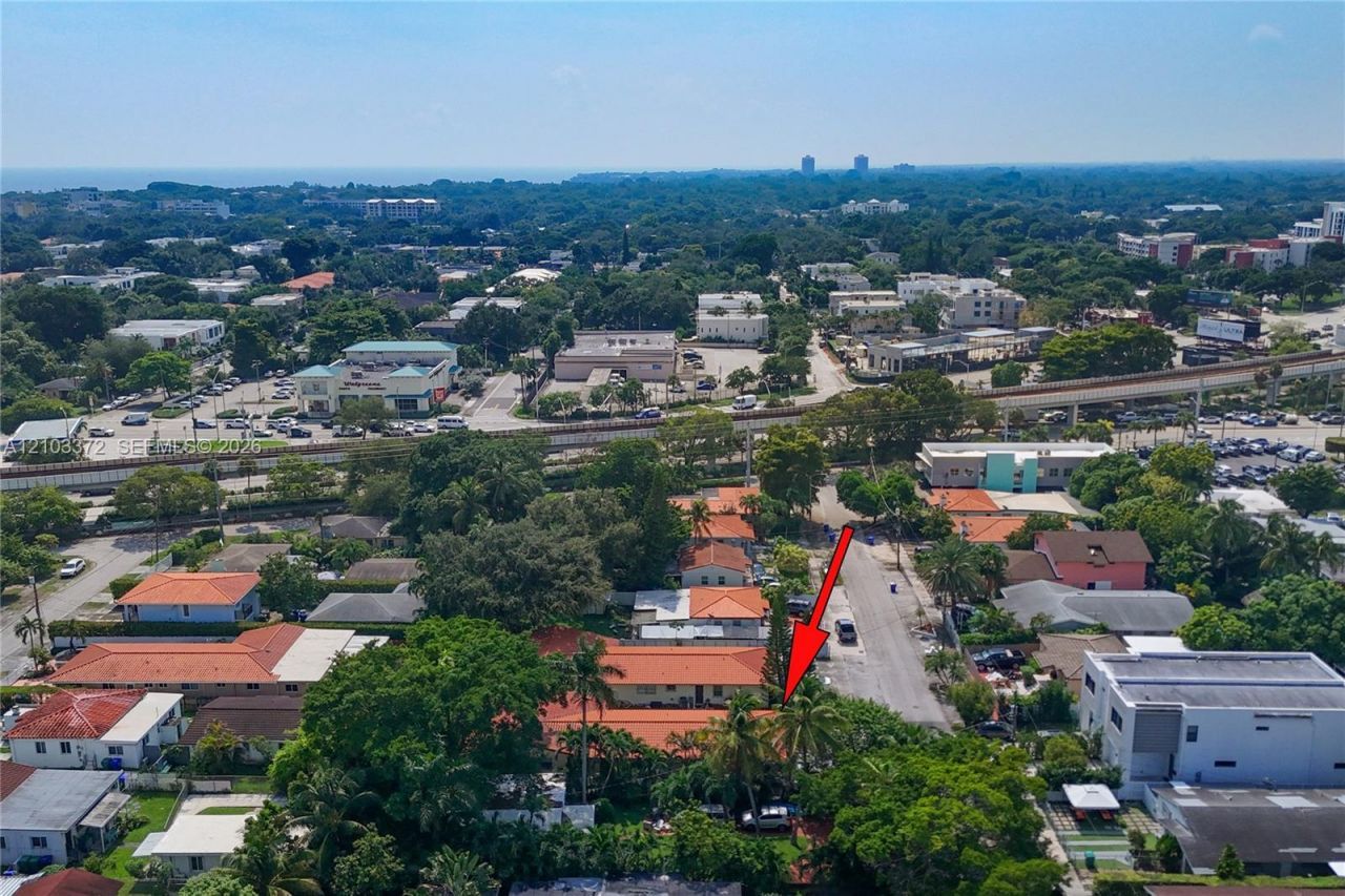 2935 SW 35th Ave, Miami, FL 33133 Photo