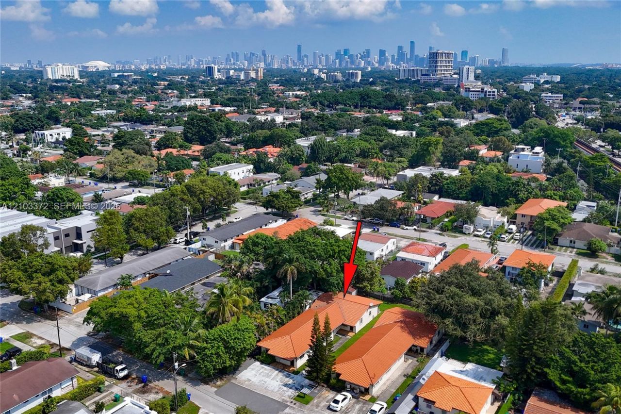 2935 SW 35th Ave, Miami, FL 33133 Photo
