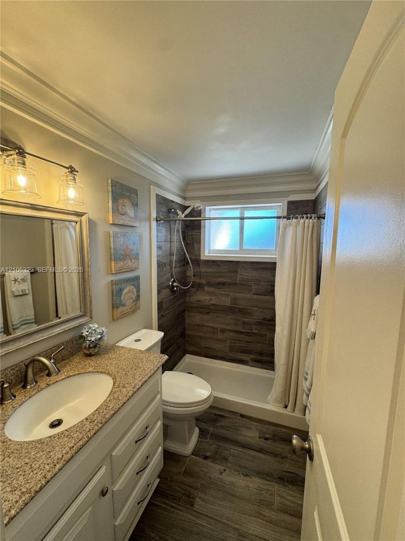 3600 N Ocean Dr , Unit 423, Riviera Beach, FL 33404 Photo